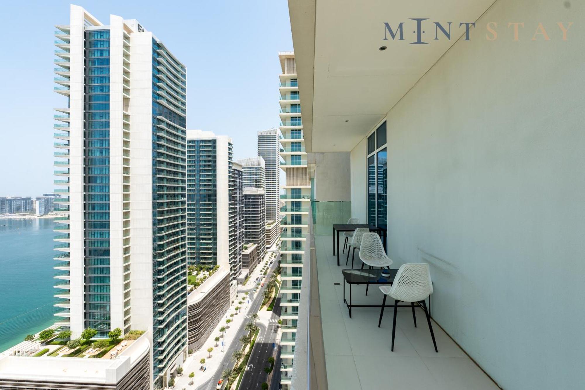 Sunrise Bay, Emaar Beachfront Harbour - Mint Apartment