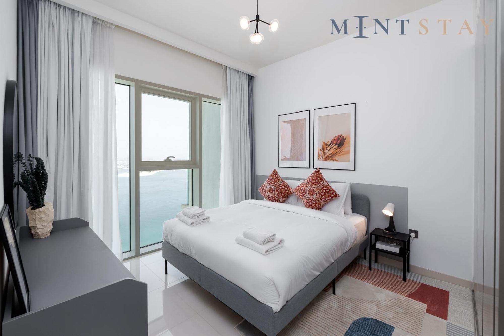Apartment Sunrise Bay, Emaar Beachfront Harbour - Mint