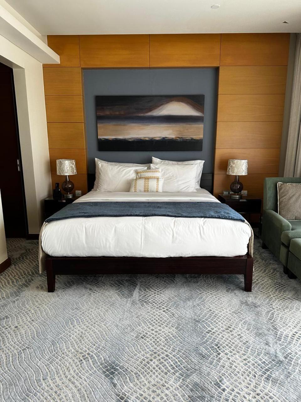 Mall Fashion Avenue Highest Floor Burj Khalifa View Residence- Formerly Address Mall Apartment Dubai
