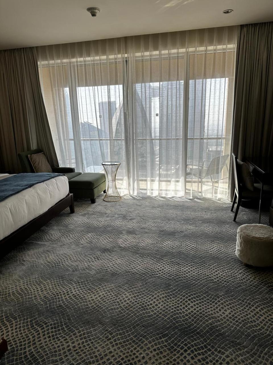Mall Fashion Avenue Highest Floor Burj Khalifa View Residence- Formerly Address Mall *