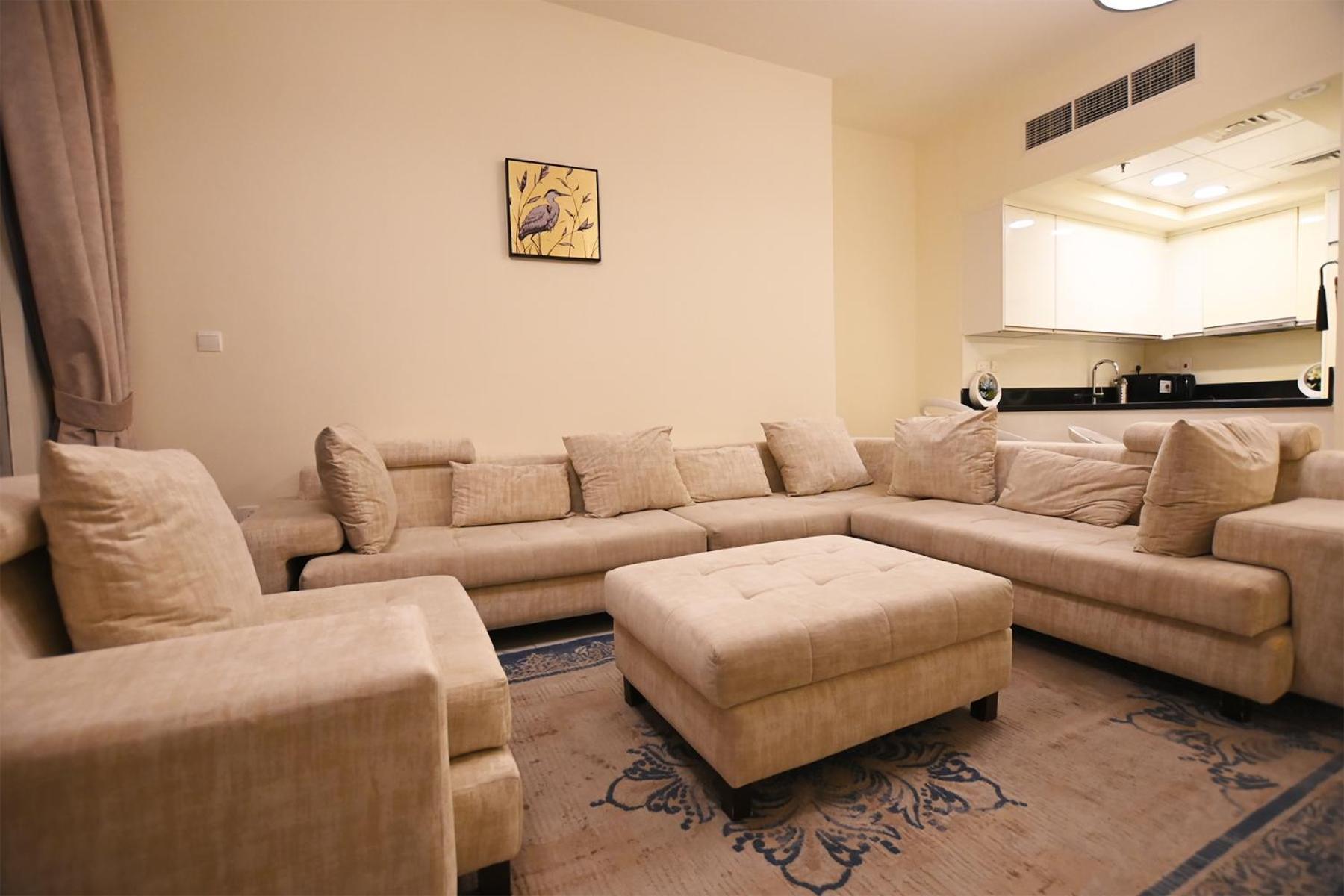 Daire Brown Stone - Canal View Five Star
