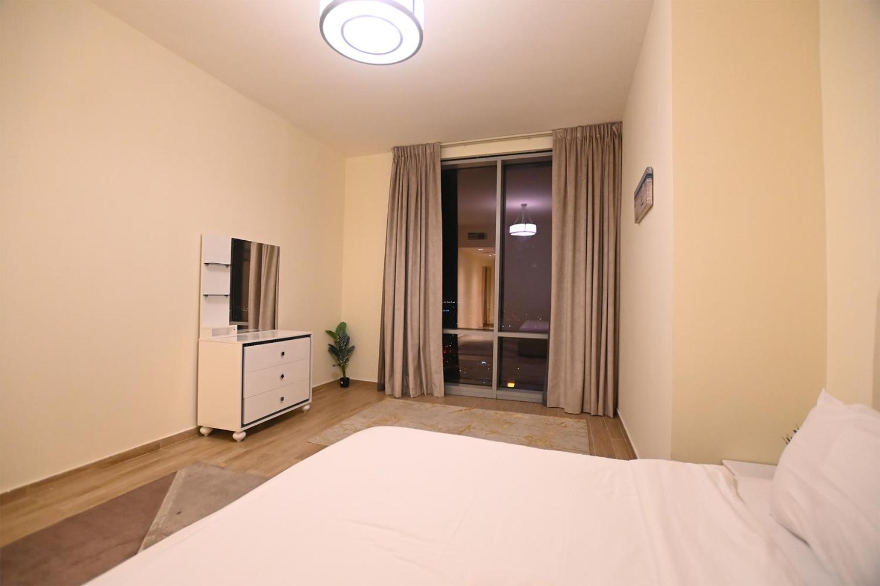 Daire Brown Stone - Canal View Five Star *