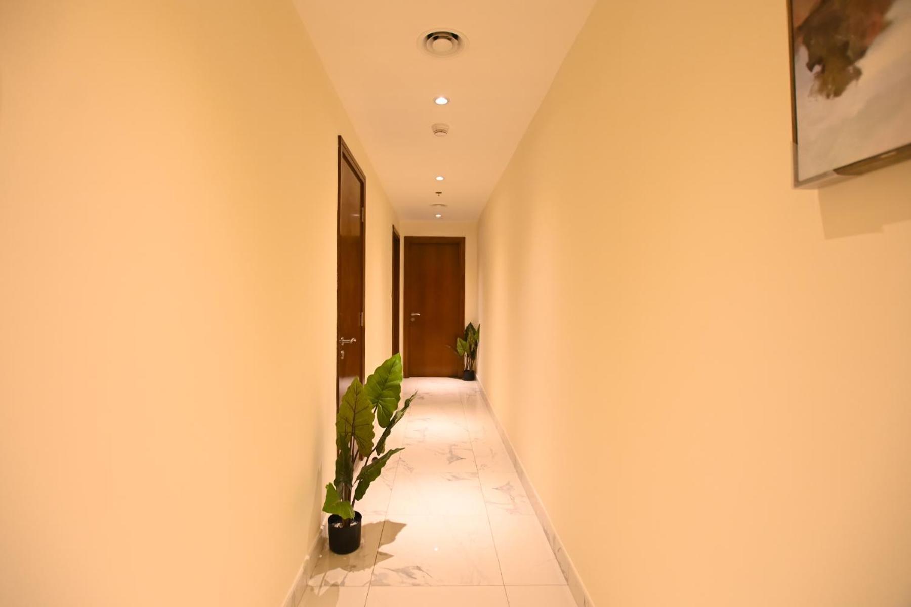 Brown Stone - Canal View Five Star Daire