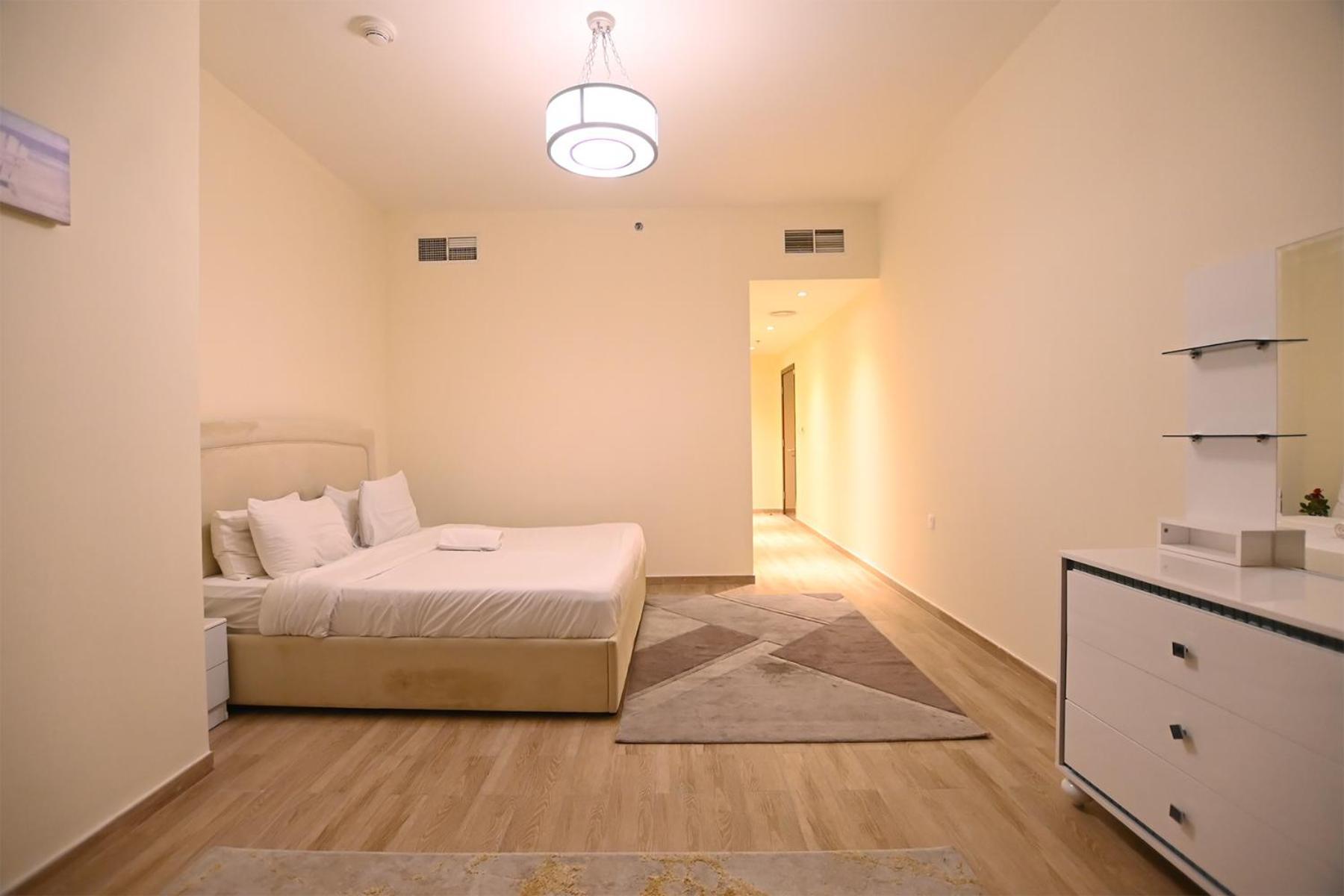 Brown Stone - Canal View Five Star Daire