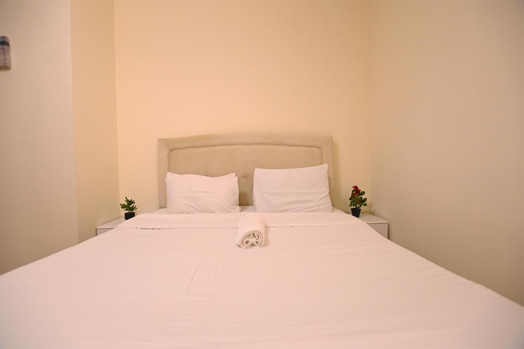 Brown Stone - Canal View Five Star Daire *