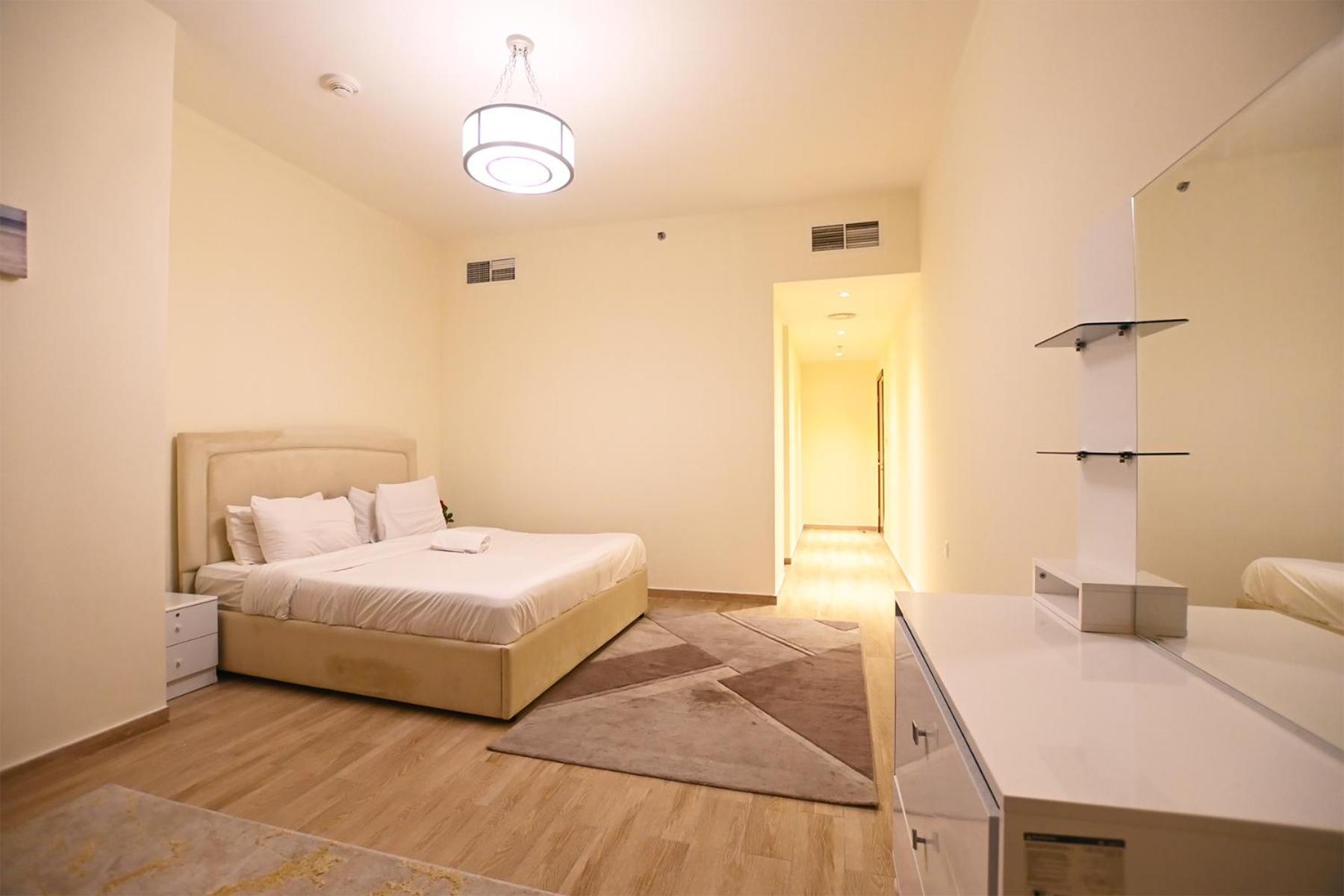 Brown Stone - Canal View Five Star * Dubai