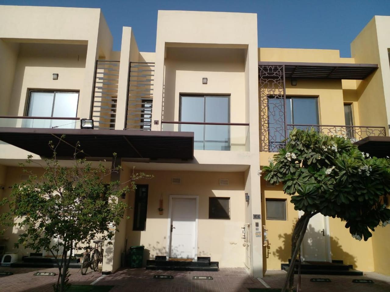 Dubai's Hidden Gem, 3bedroom + Private Pool