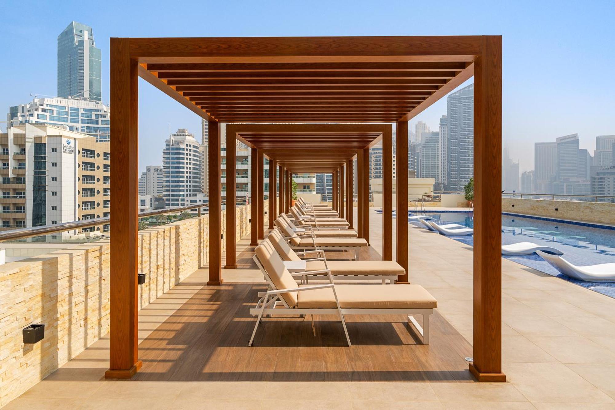 Tranquil Marina By Jbr Beach, Marina Mall, Metro Apartment