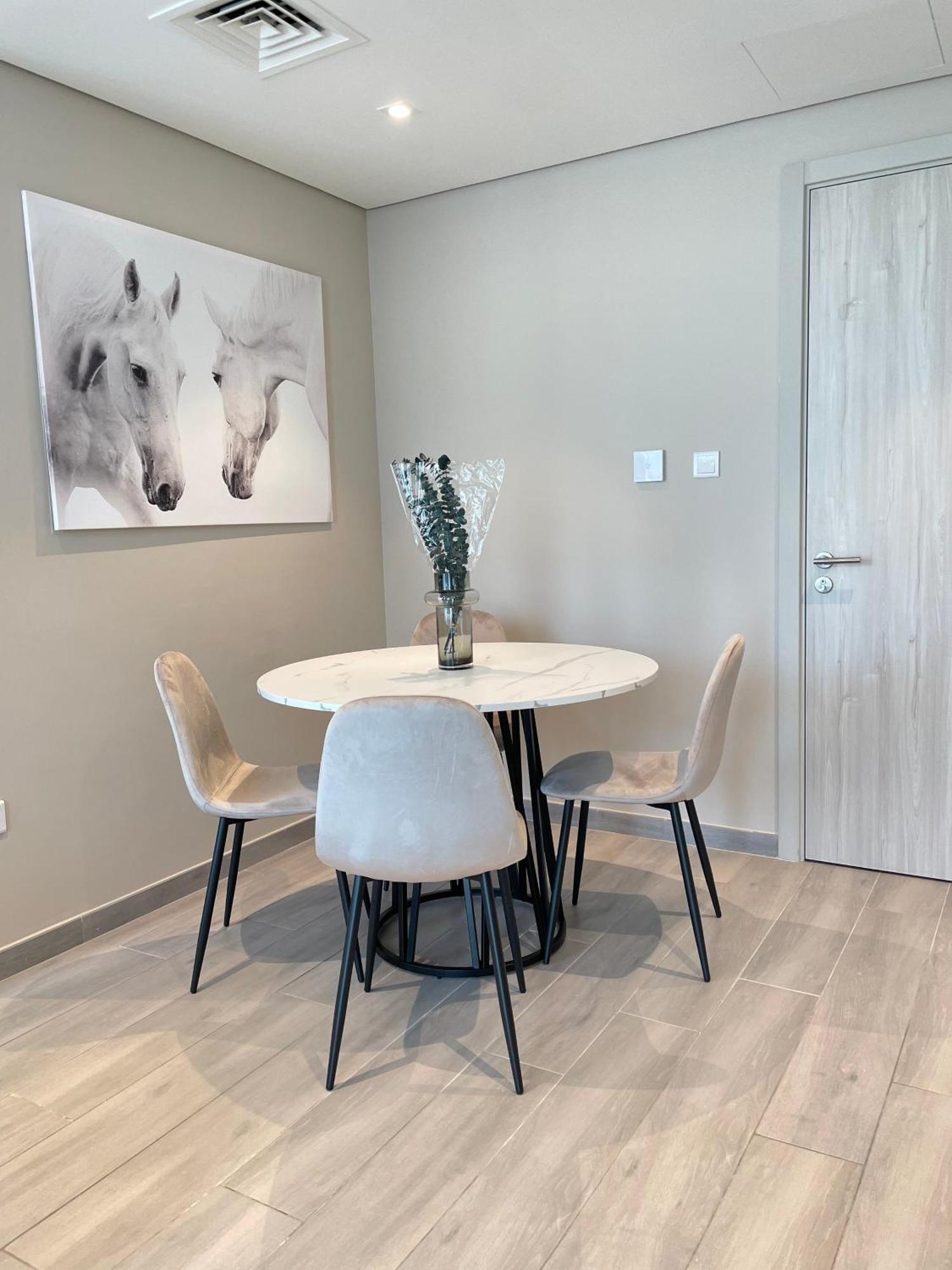 Apartment Elegant Brand New In Noor 1 *