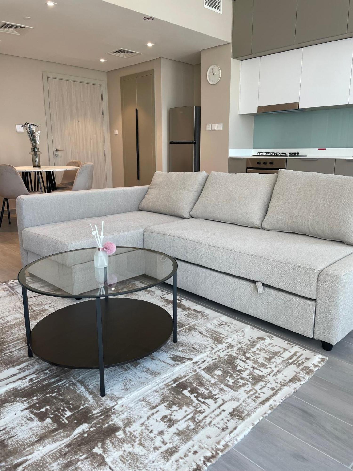 Elegant Brand New In Noor 1 * Dubai