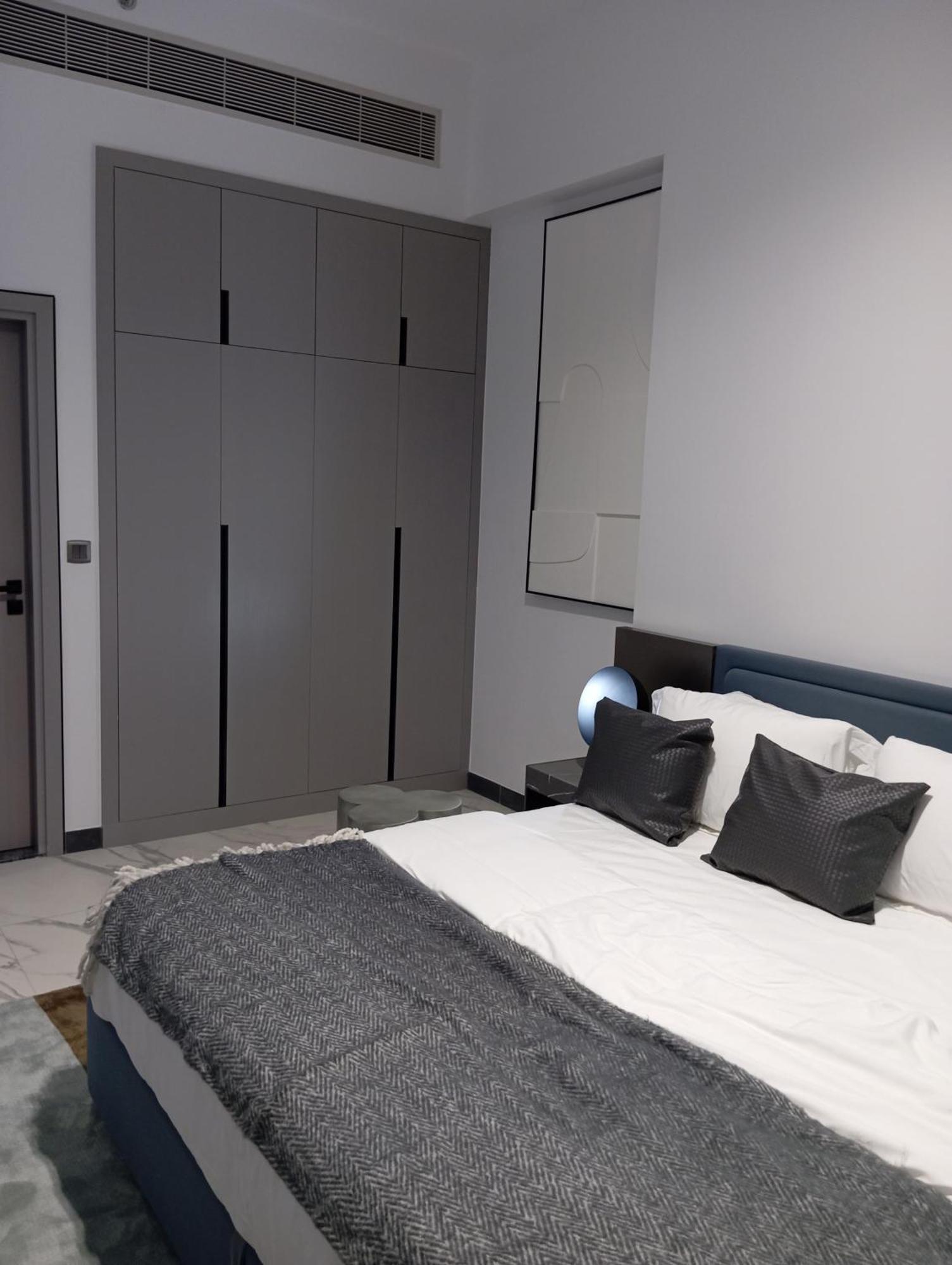 Apartment Bespoke Homes - Mag Eye