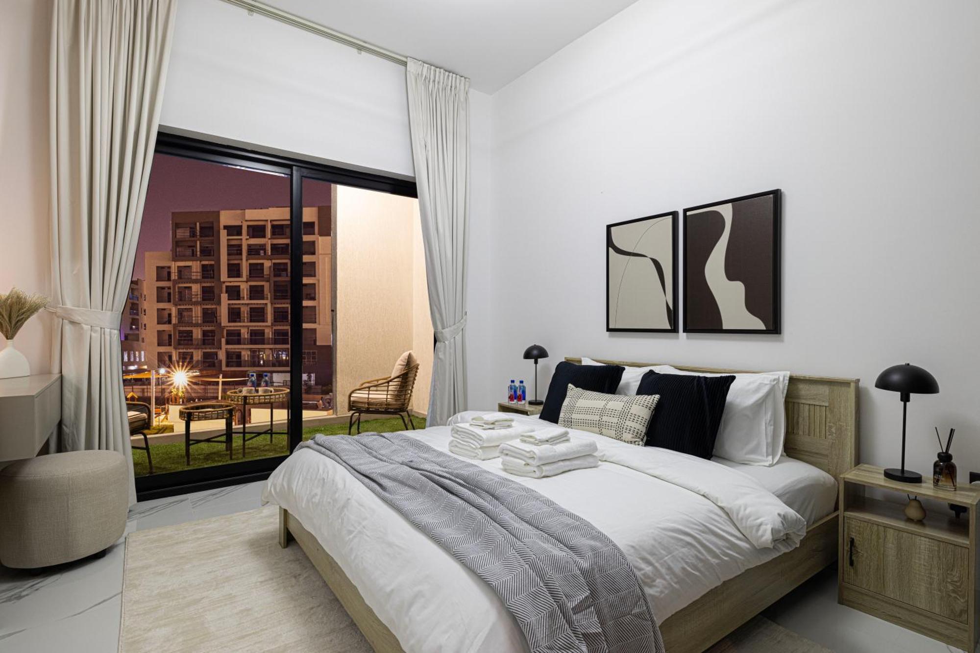 Brand New 1br With Pool, Sauna & Gym Dubai