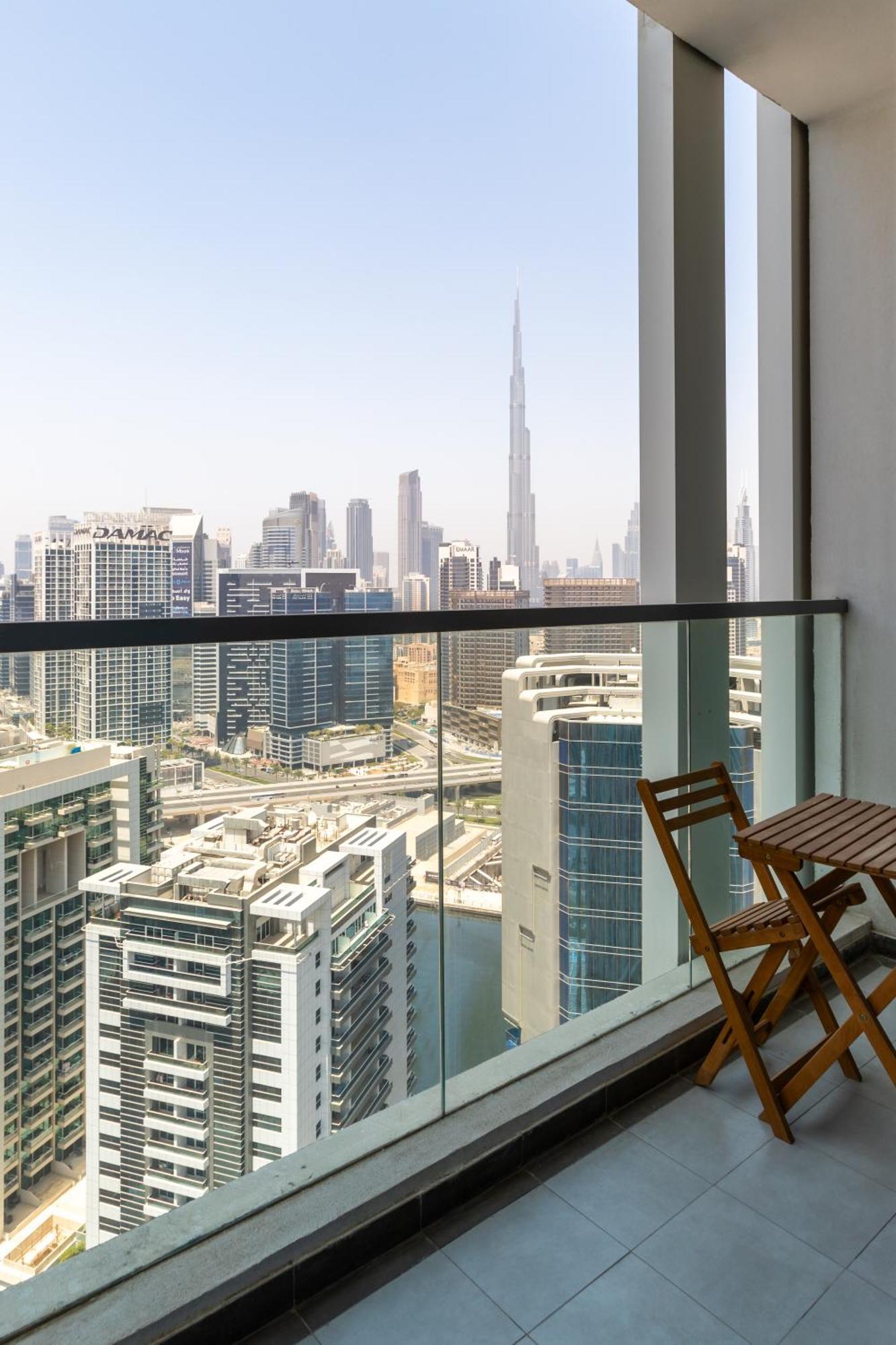 High Floor Studio With Burj Khalifa And Skyline View Apartment Dubai