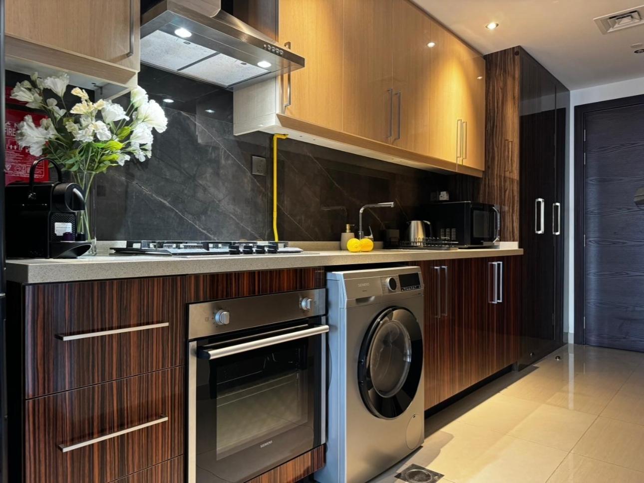 Spacious Studio, 4 Guests In The Heart Of