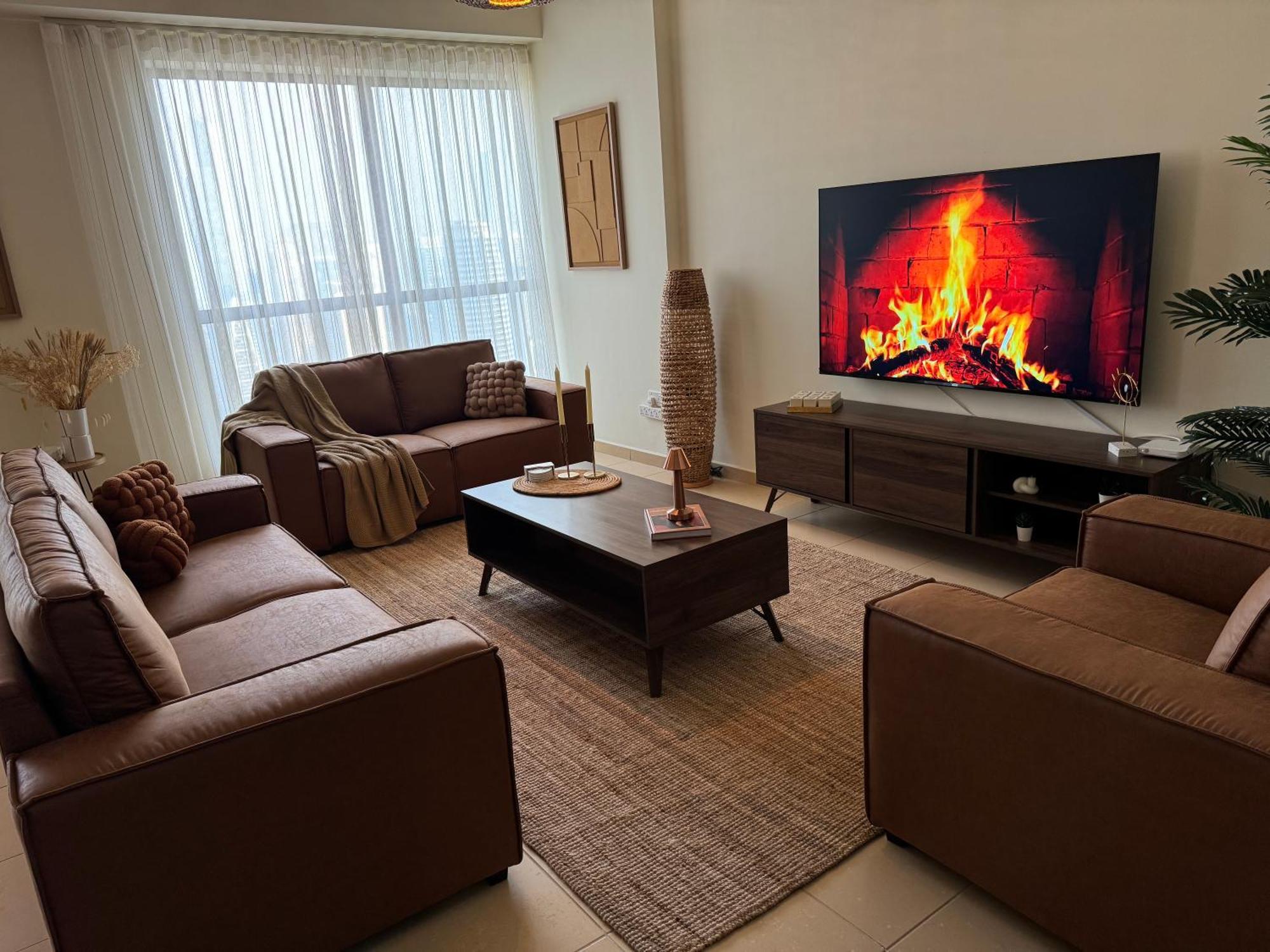 Marina Jasmine - Luxury - Jumeirah Beach Hostel Dubai