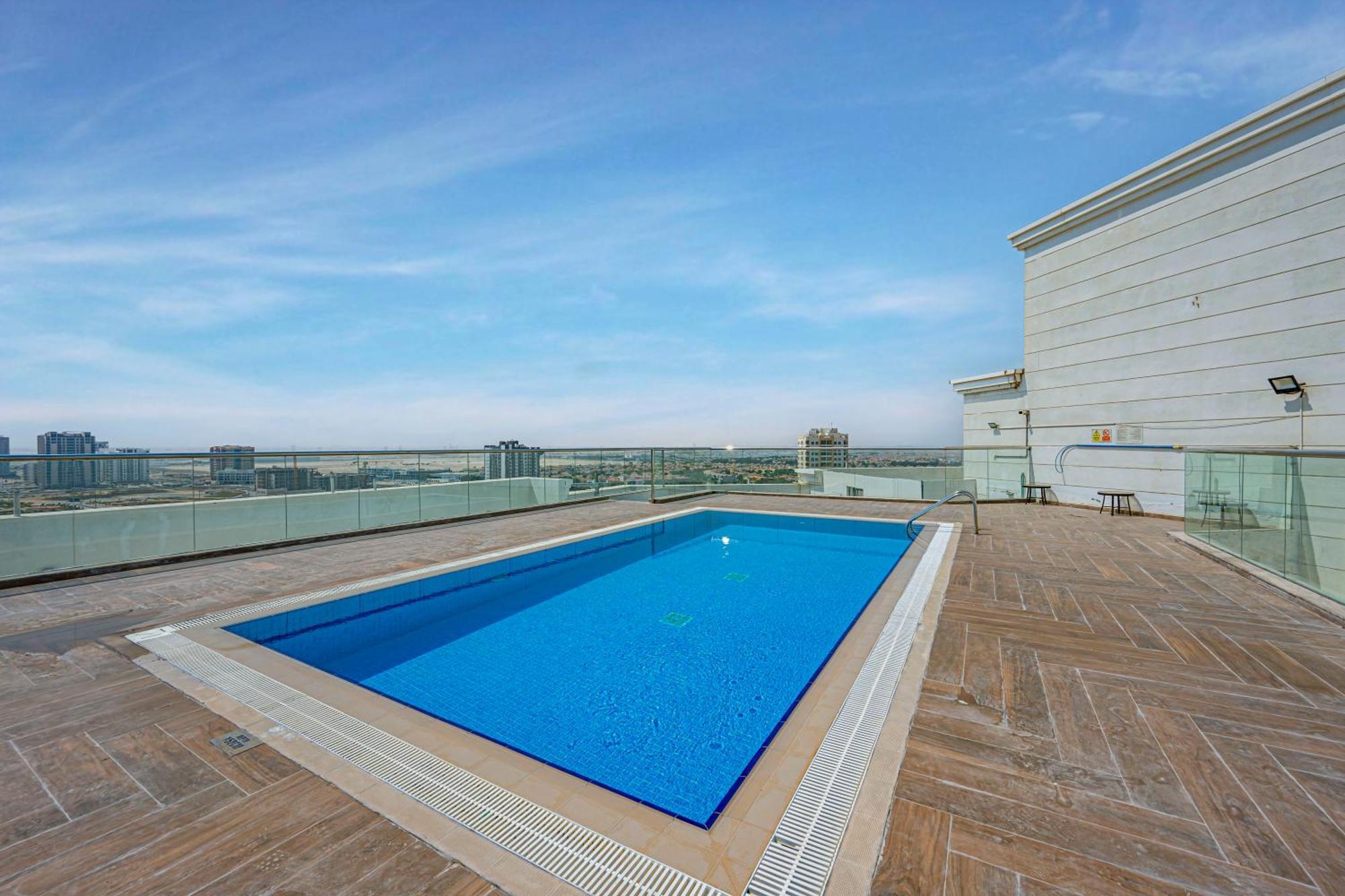 Relaxing In Exciting Dubailand District Apartment *