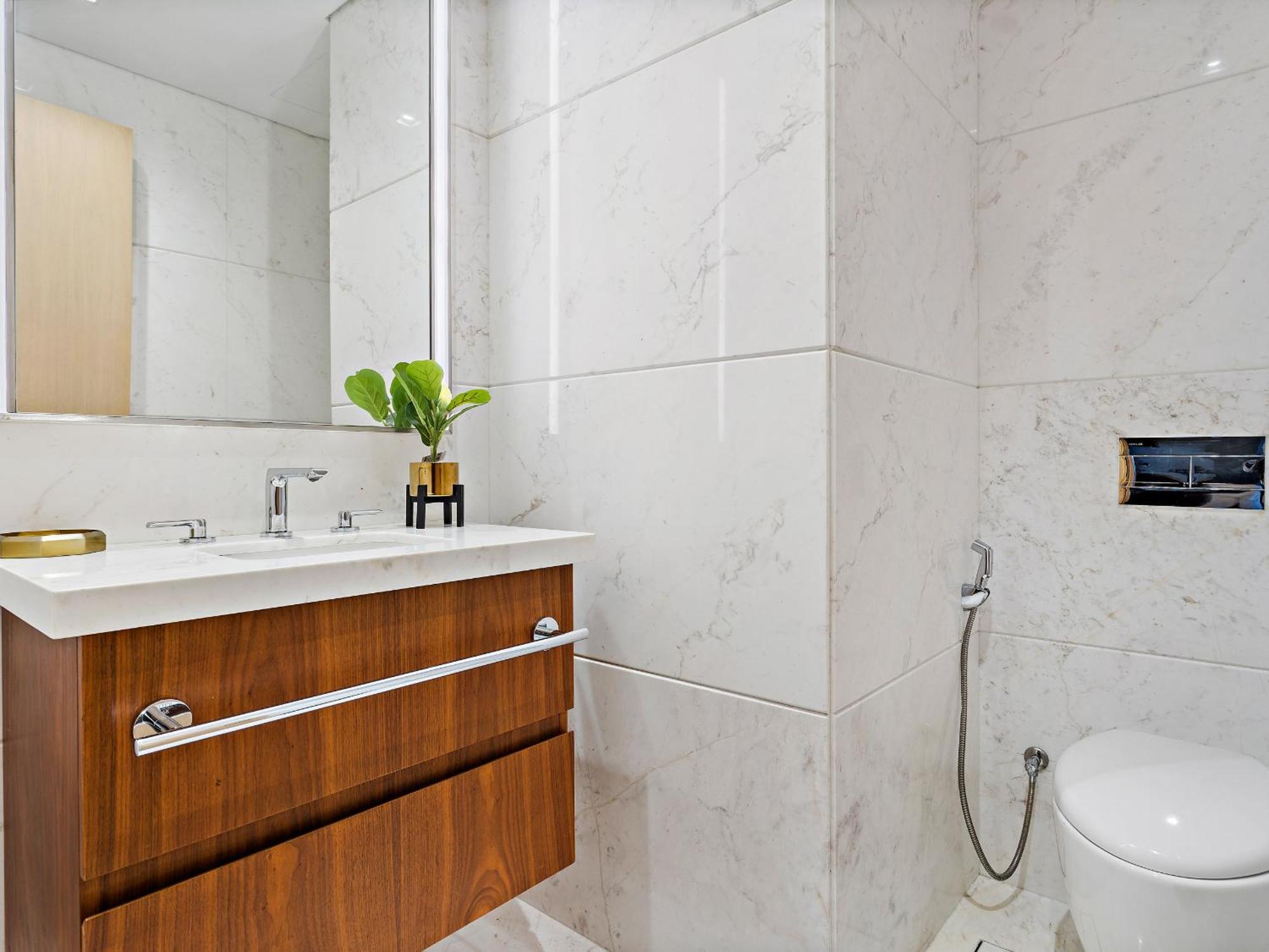 Modern And Classy 1 Bedroom In Rp Heights Downtown Dubai
