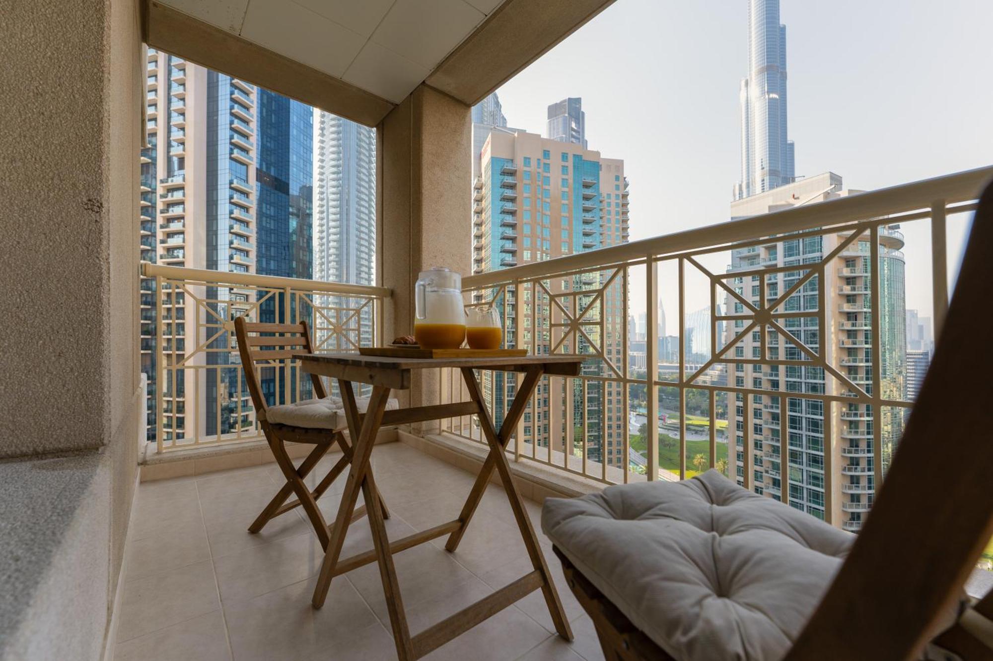 Luxury 1br -stunning Burj Khalifa & Fountain Views * Dubai