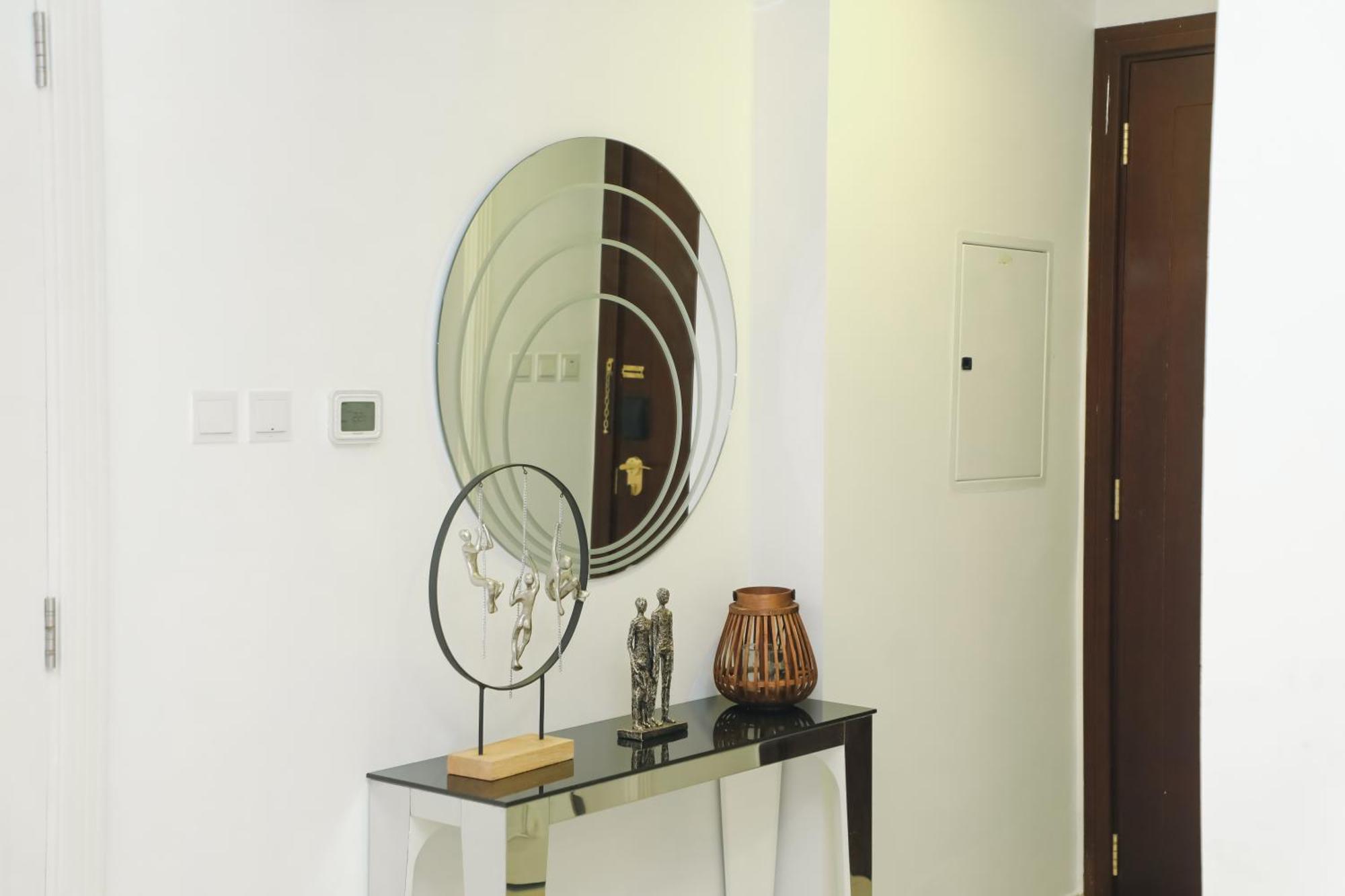 Luxury 1br With Burj Khalifa View In A 5 Star Facilities - 5 Min Walk To Mall Apartment Dubai