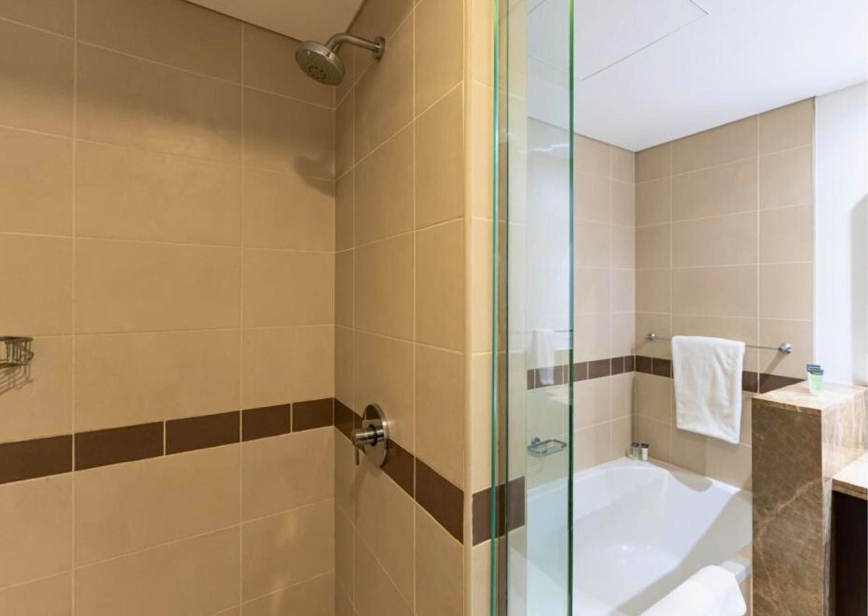2br Partial Burj Khalifa & Pool View In 29 Boulevard Apartment Dubai