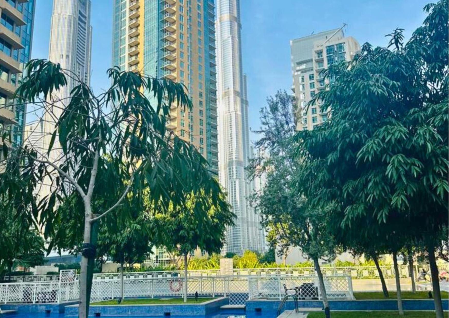 2br Partial Burj Khalifa & Pool View In 29 Boulevard Apartment