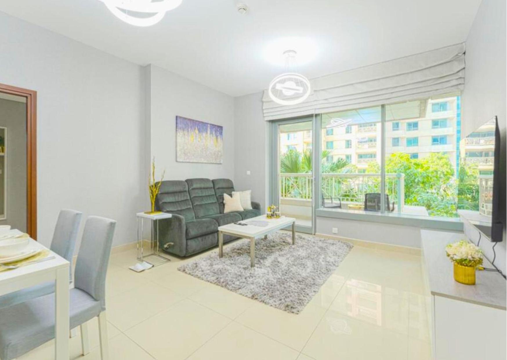 Apartment 2br Partial Burj Khalifa & Pool View In 29 Boulevard *