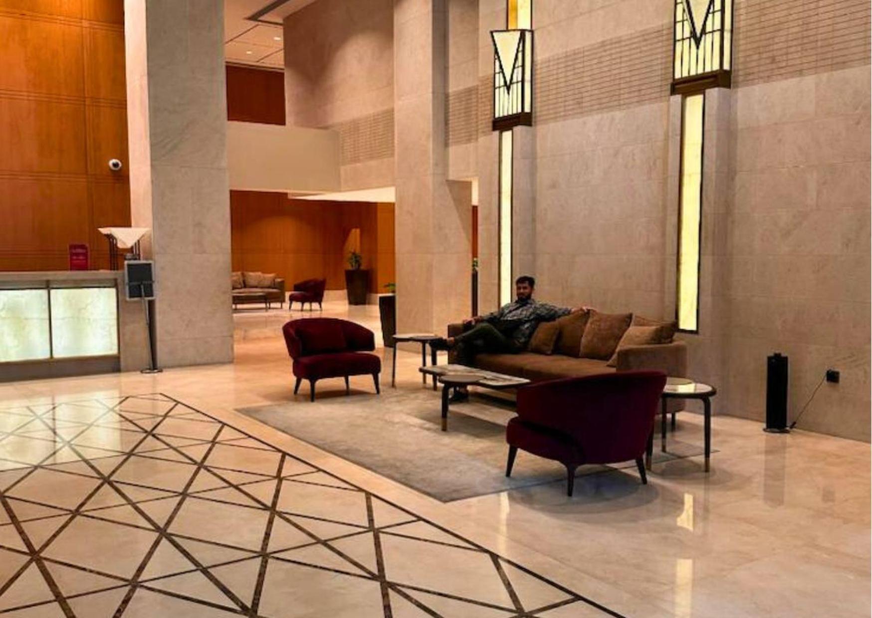 2br Partial Burj Khalifa & Pool View In 29 Boulevard Apartment