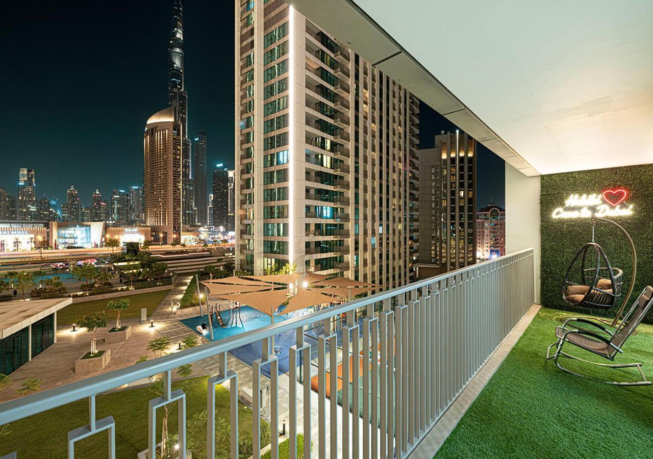 Luxurious Burj Khalifa View 5 Star 4bd In Downtown With Mall Access - Brand New *