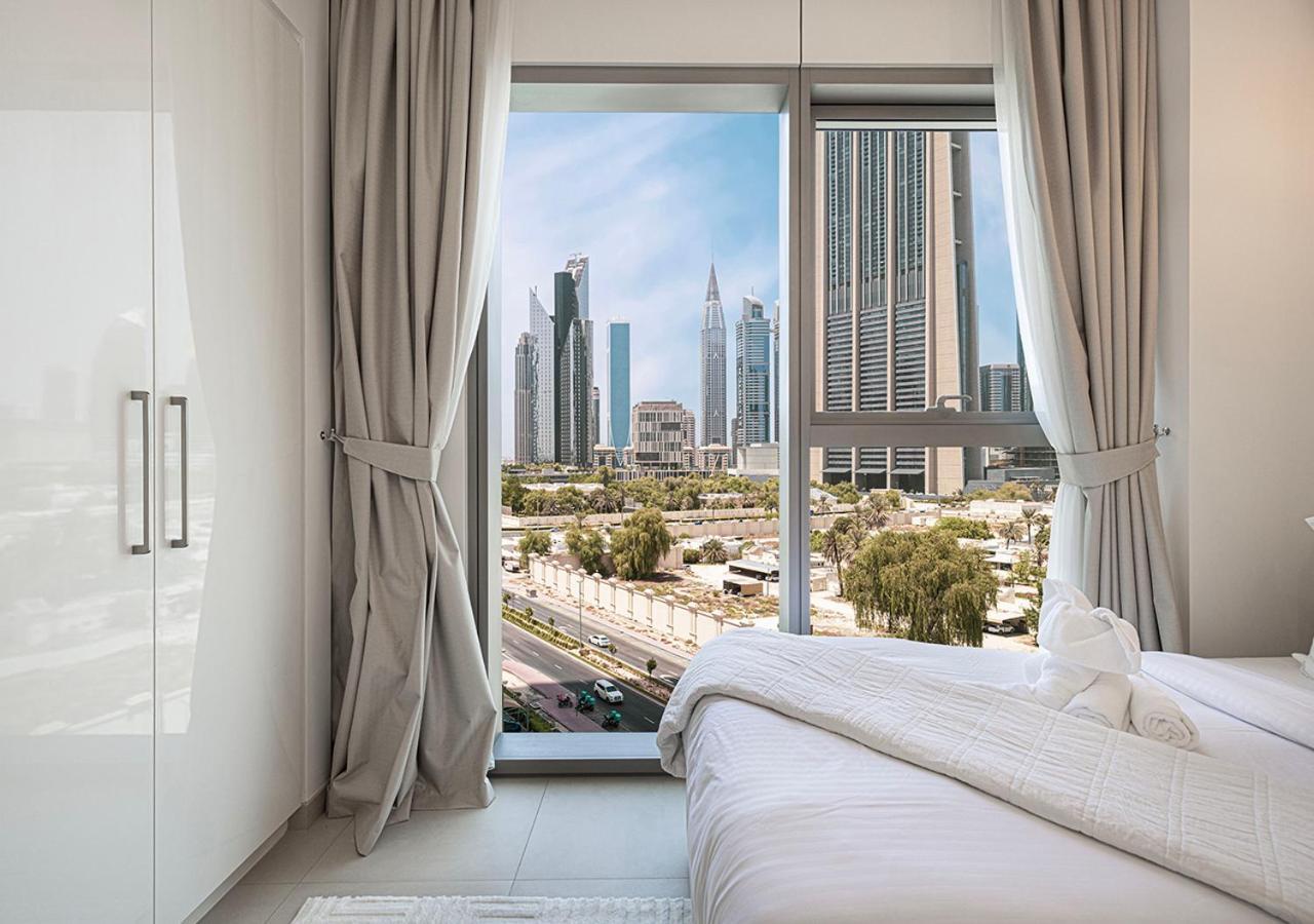 Luxurious Burj Khalifa View 5 Star 4bd In Downtown With Mall Access - Brand New *