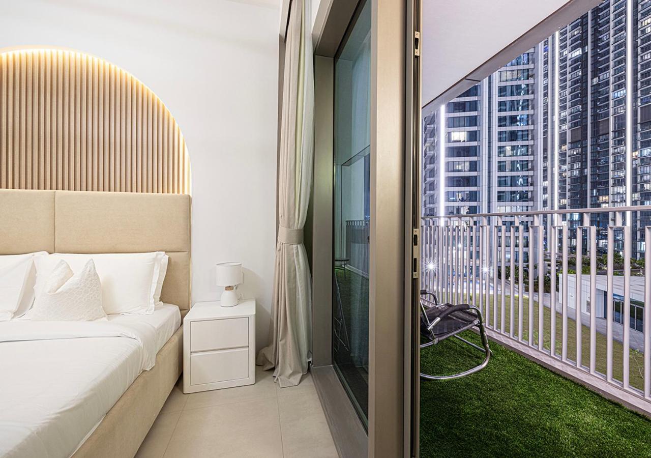 Apartment Luxurious Burj Khalifa View 5 Star 4bd In Downtown With Mall Access - Brand New