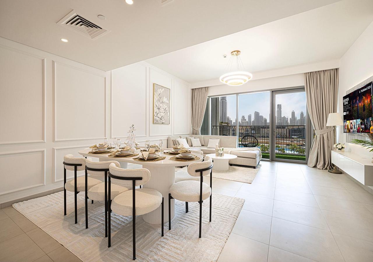 Apartment Luxurious Burj Khalifa View 5 Star 4bd In Downtown With Mall Access - Brand New *