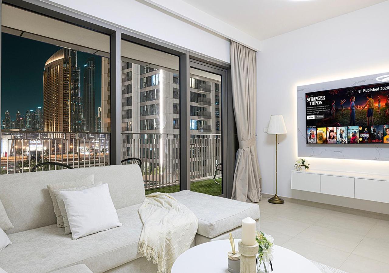 Apartment Luxurious Burj Khalifa View 5 Star 4bd In Downtown With Mall Access - Brand New Dubai