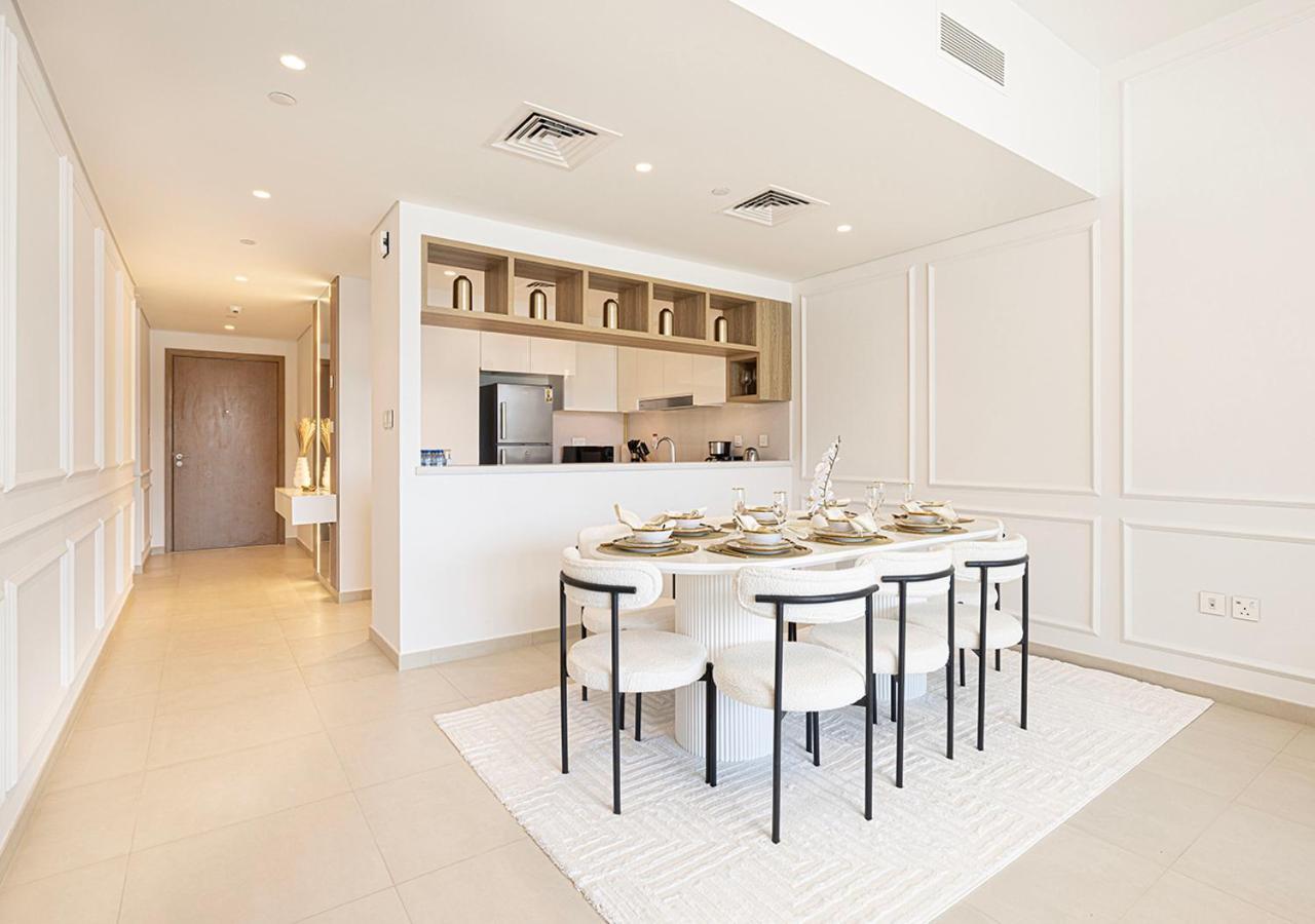 Apartment Luxurious Burj Khalifa View 5 Star 4bd In Downtown With Mall Access - Brand New Dubai