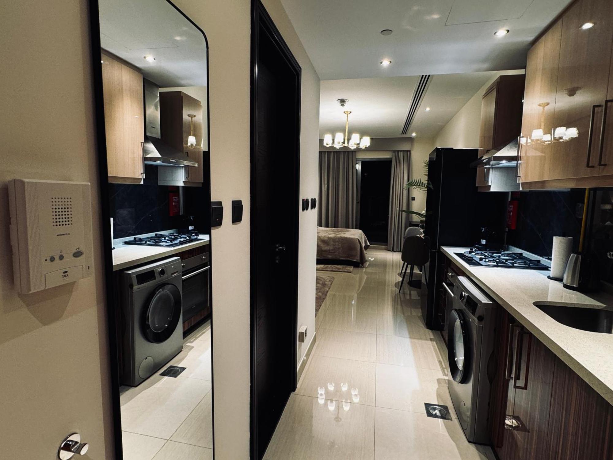 Apartment Spacious Studio, 4 Guests In The Heart Of Dubai