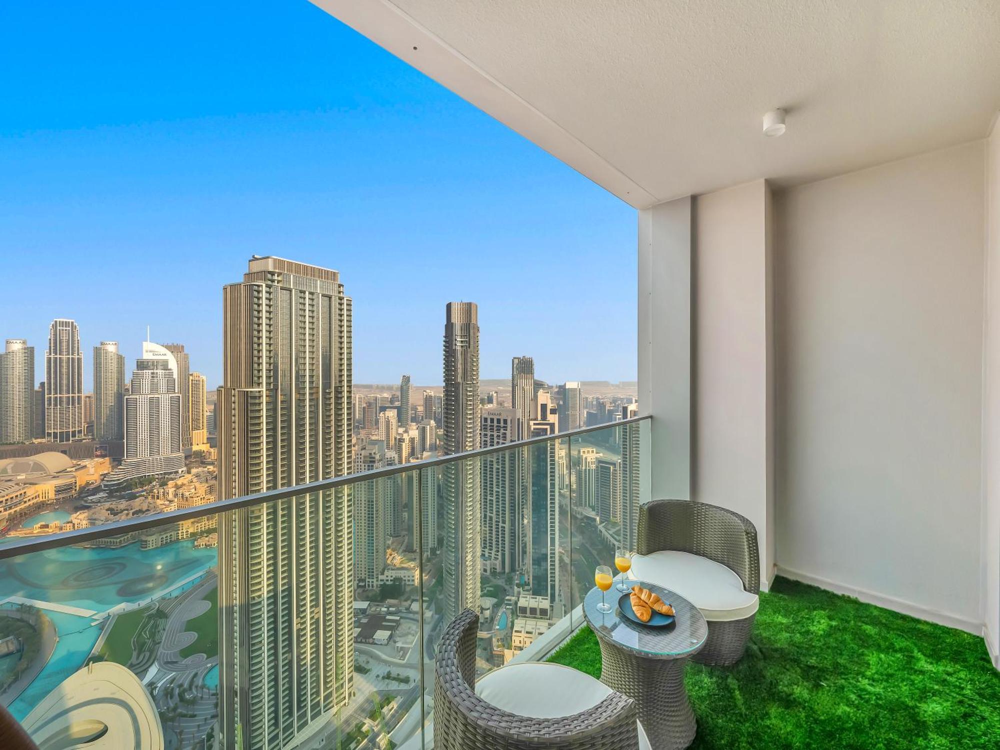 New! Panoramic Downtown & Fountain Views From High Floors * Dubai