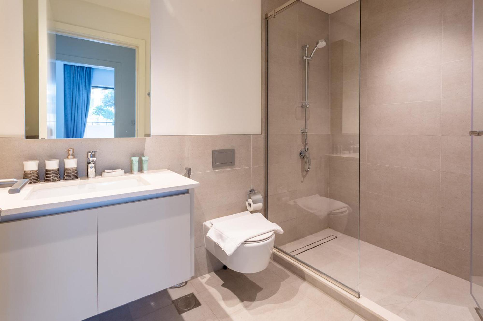 Elegant 1 Bedroom In Creek Breeze 2 Apartment *