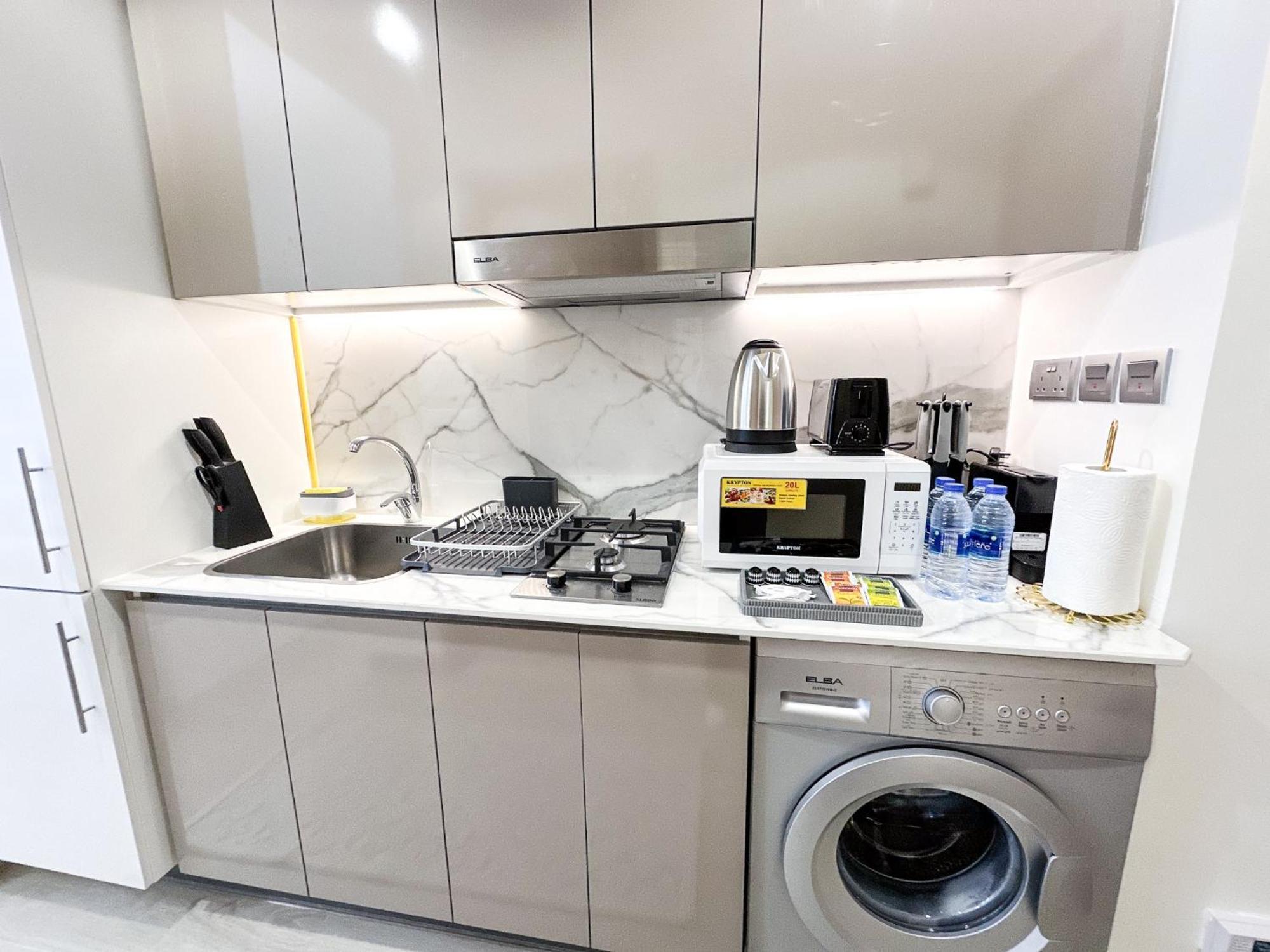 Easygo - Unbeatable Deals On Urban In Riviera 16 Apartment *