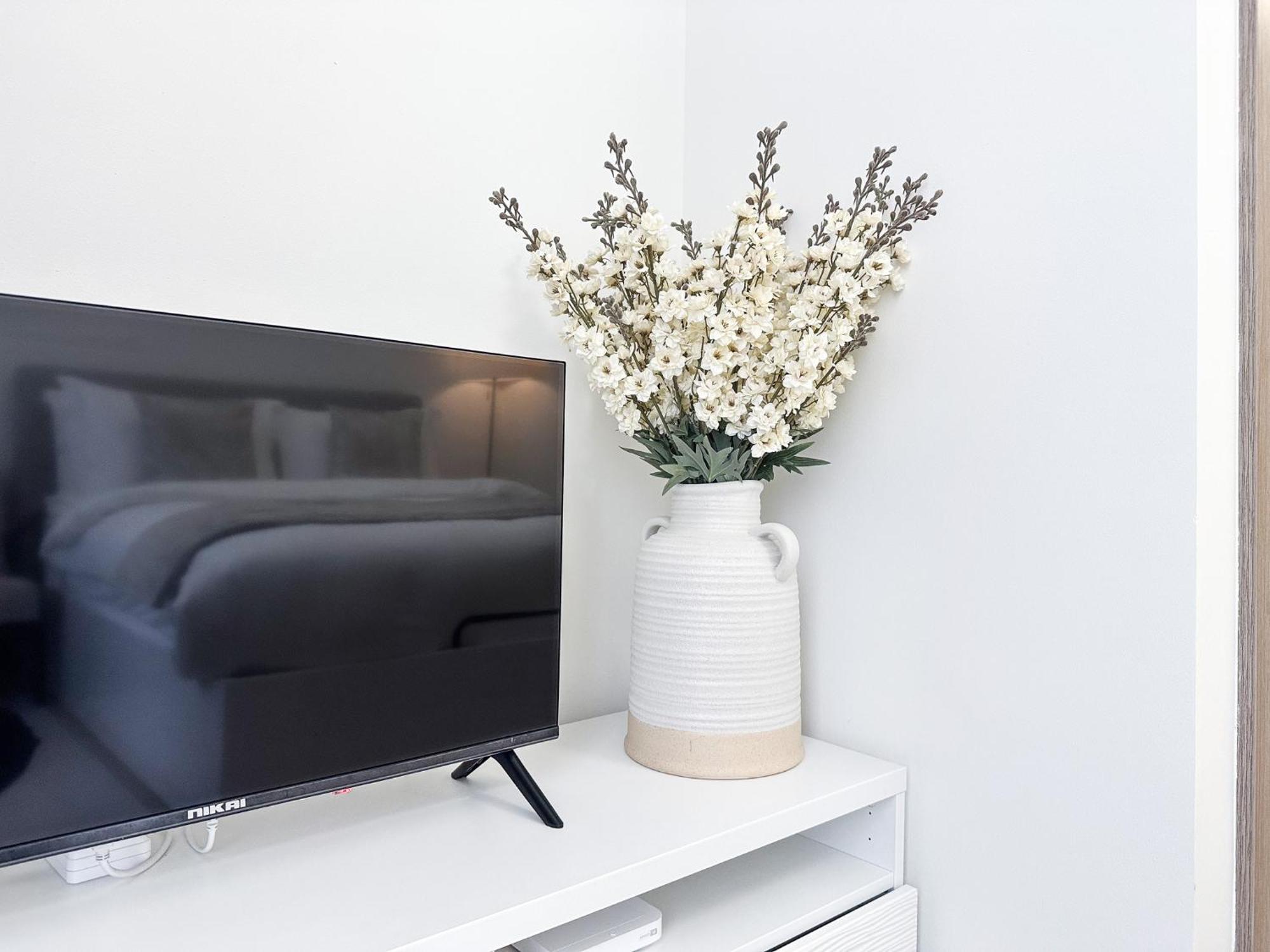 Apartment Easygo - Unbeatable Deals On Urban In Riviera 16 *