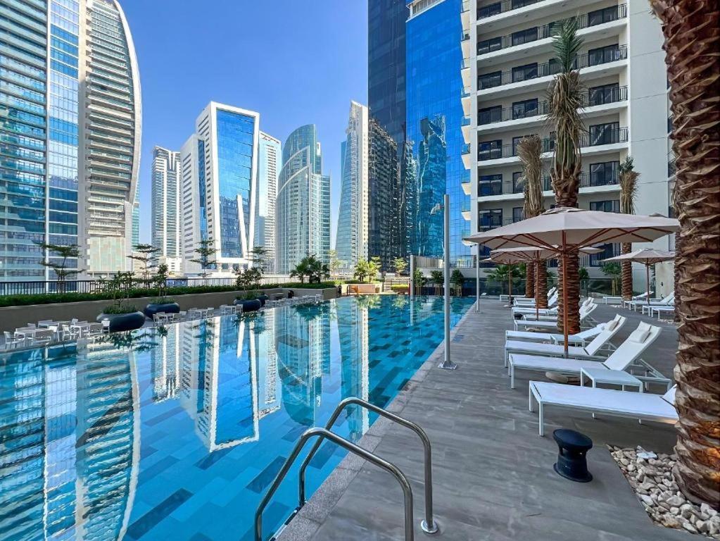 Ashri Homes Stylish Near Burj Khalifa Apartment *