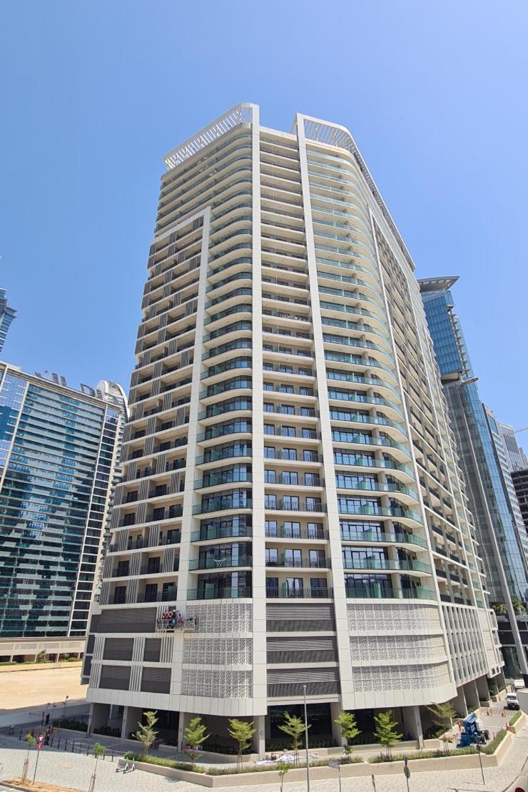 Ashri Homes Stylish Near Burj Khalifa Apartment Dubai
