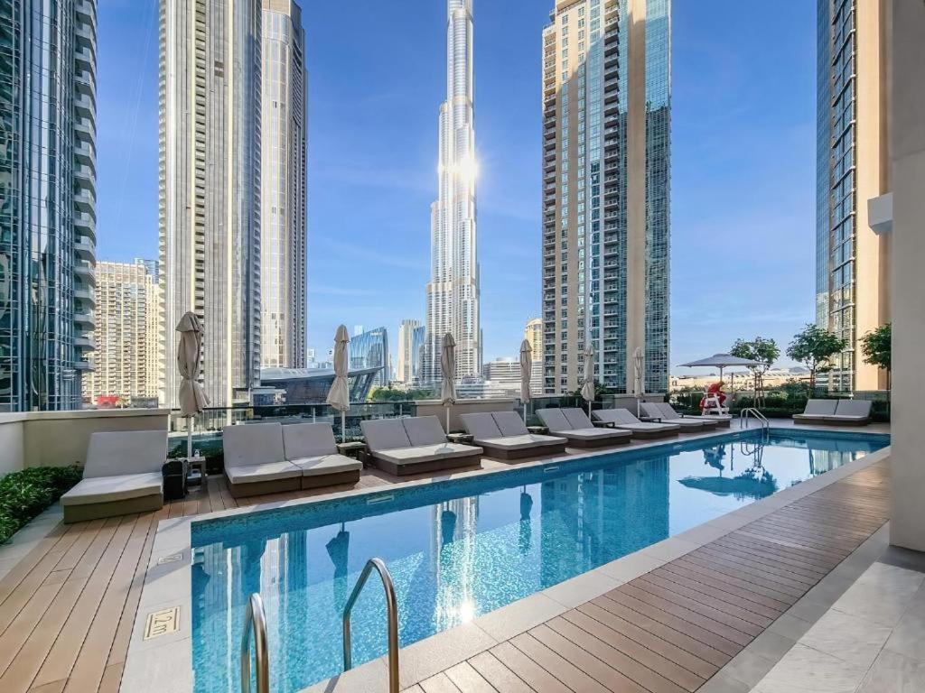 Apartment Iconic Burj Khalifa 2 Bedroom Downtown By Gua Gua Holiday