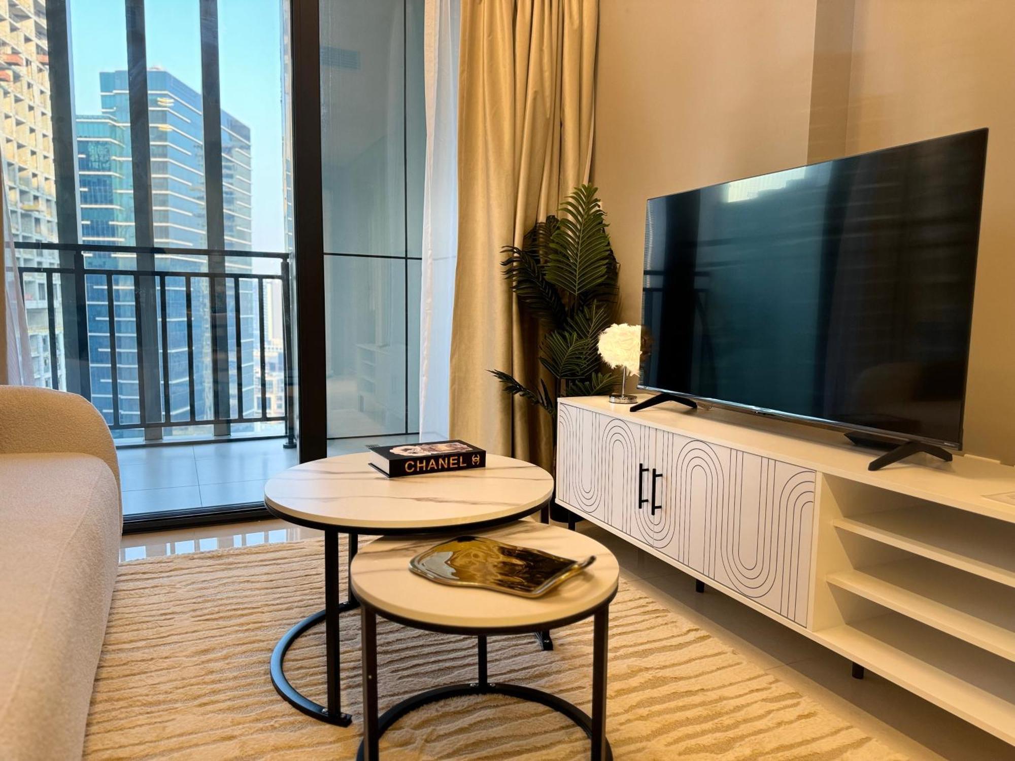 Apartment Ashri Homes Stylish Near Burj Khalifa Dubai