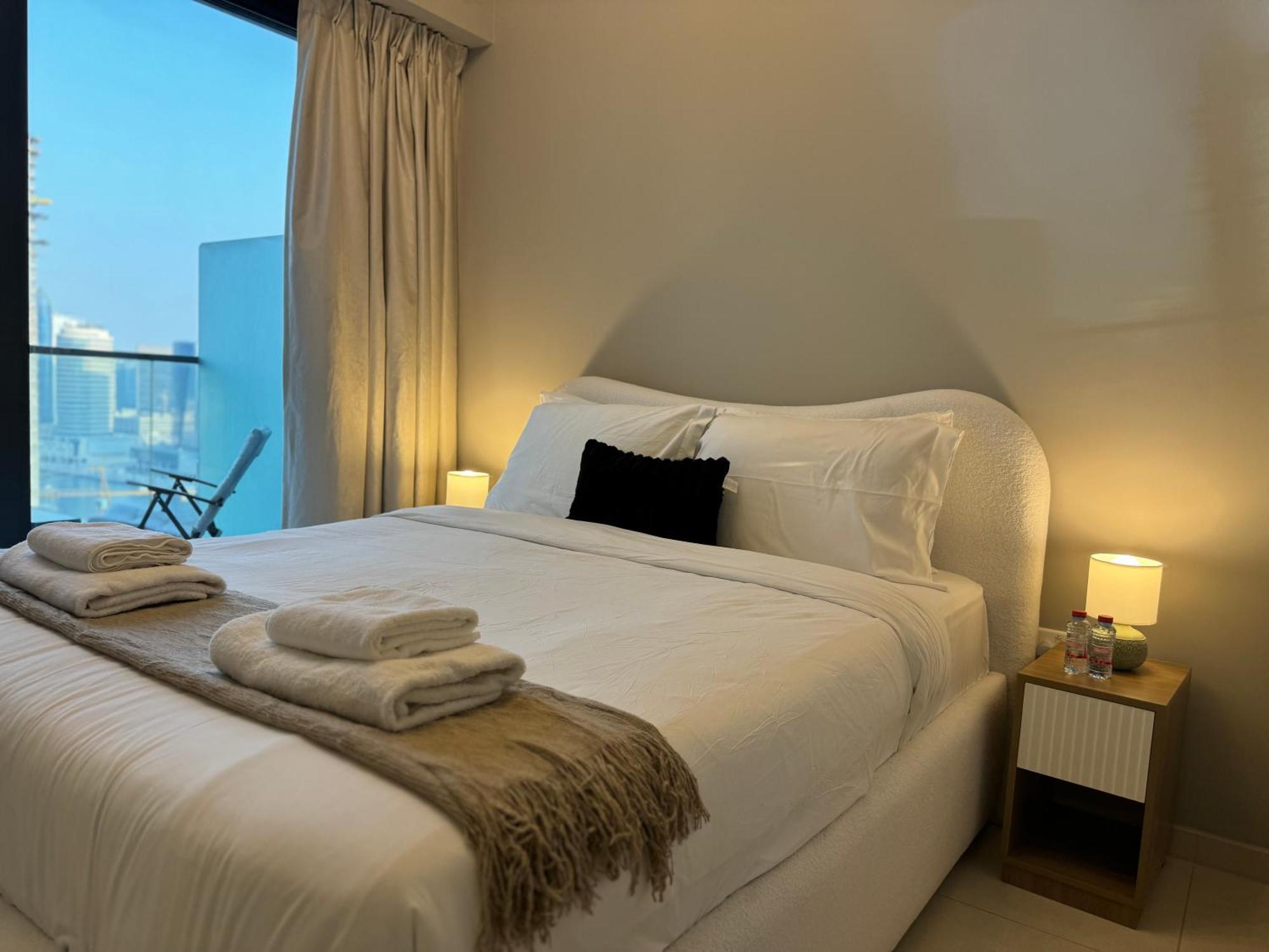 Apartment Ashri Homes Stylish Near Burj Khalifa