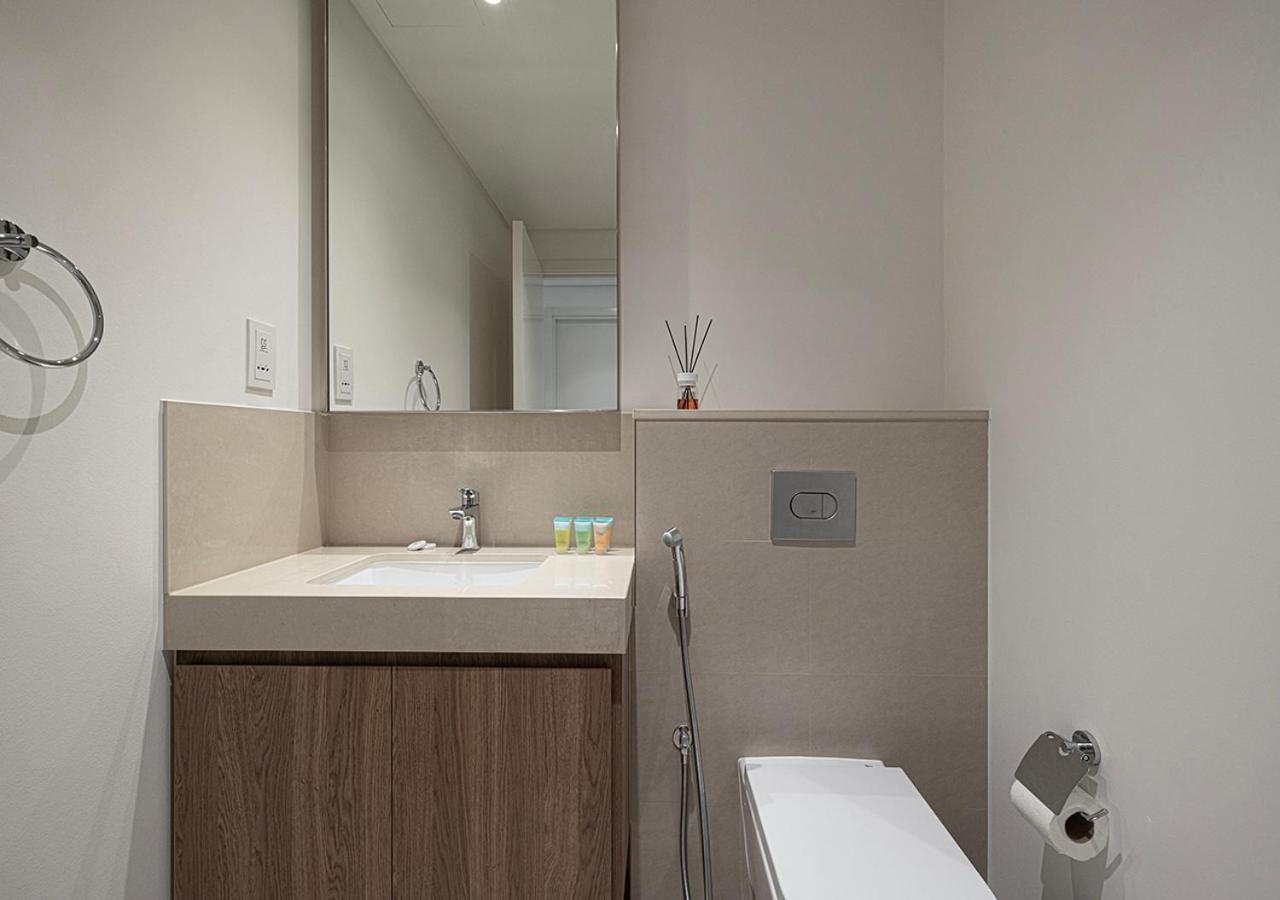 Stylish Flat In Downtown With Ps5 Gym And Pool Apartamento *
