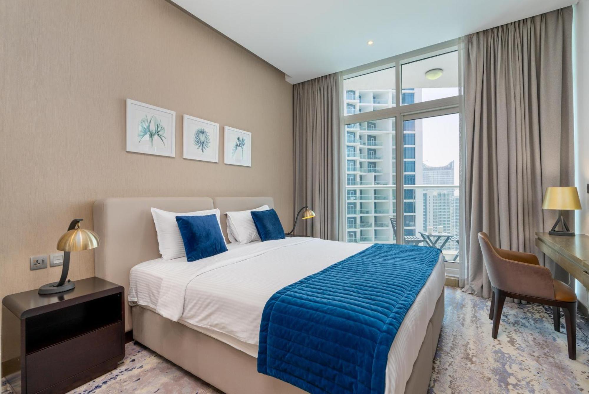 Business Bay With Canal View - Cityapartmentstay