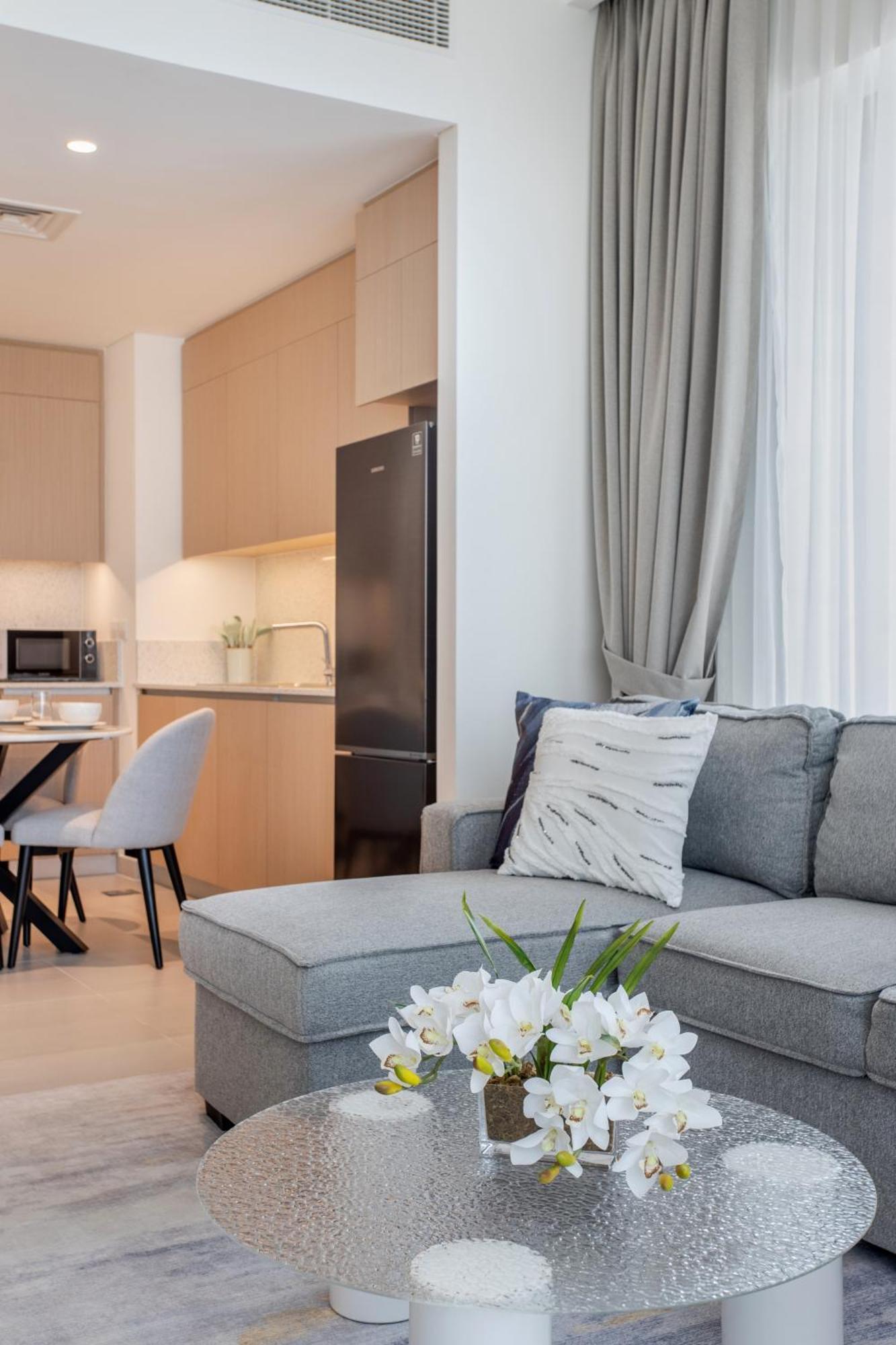 Modern 1br Creek Access Summer 3 *
