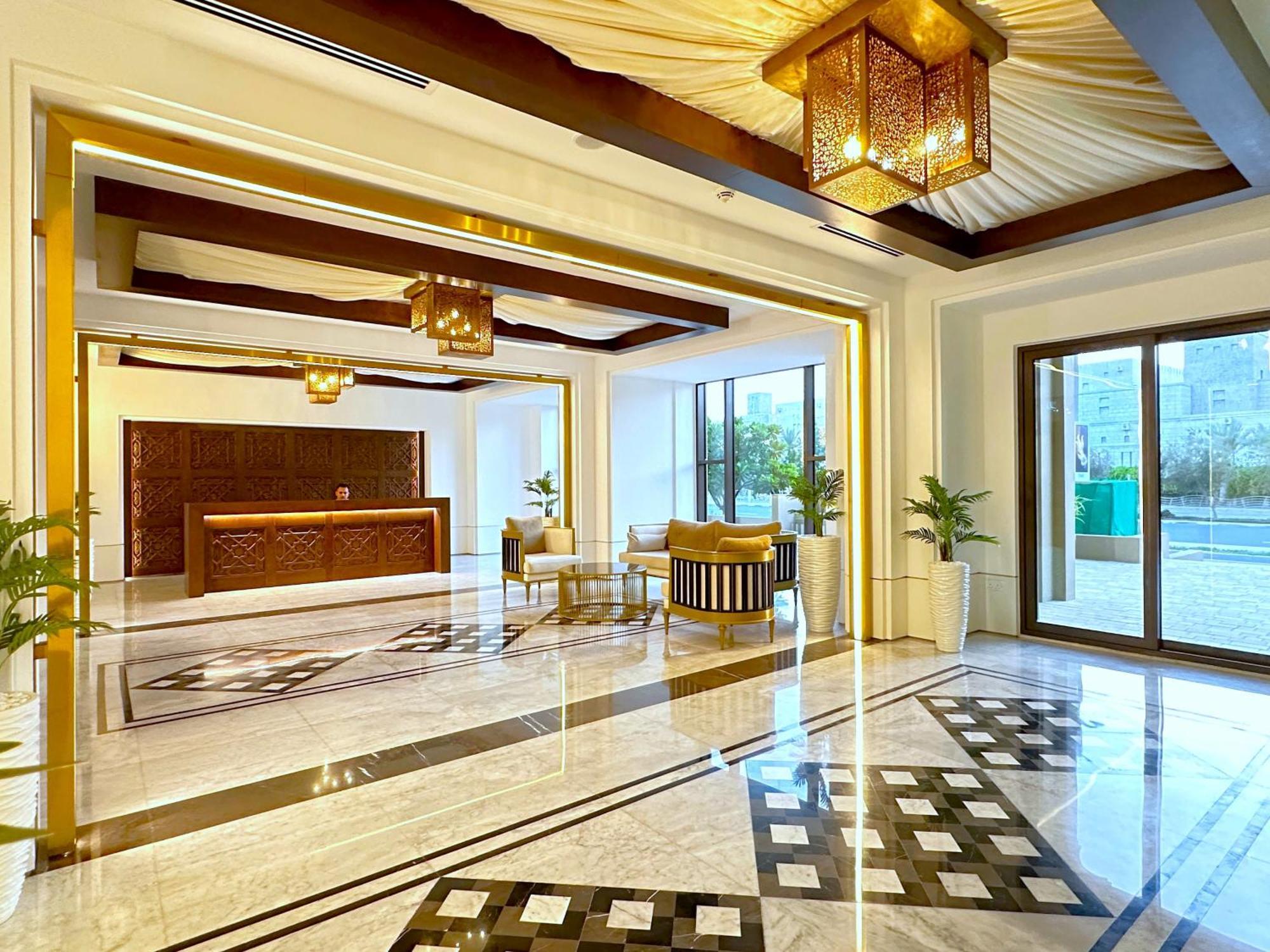 Megaluxury Flat Resort, Amazing Pool, Burj Direct View Apartment *