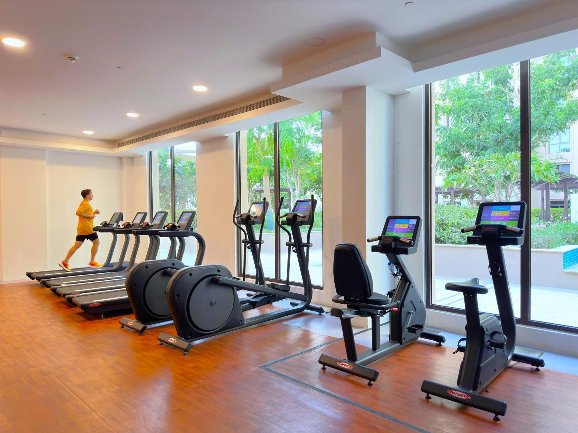 Megaluxury Flat Resort, Amazing Pool, Burj Direct View Apartment Dubai