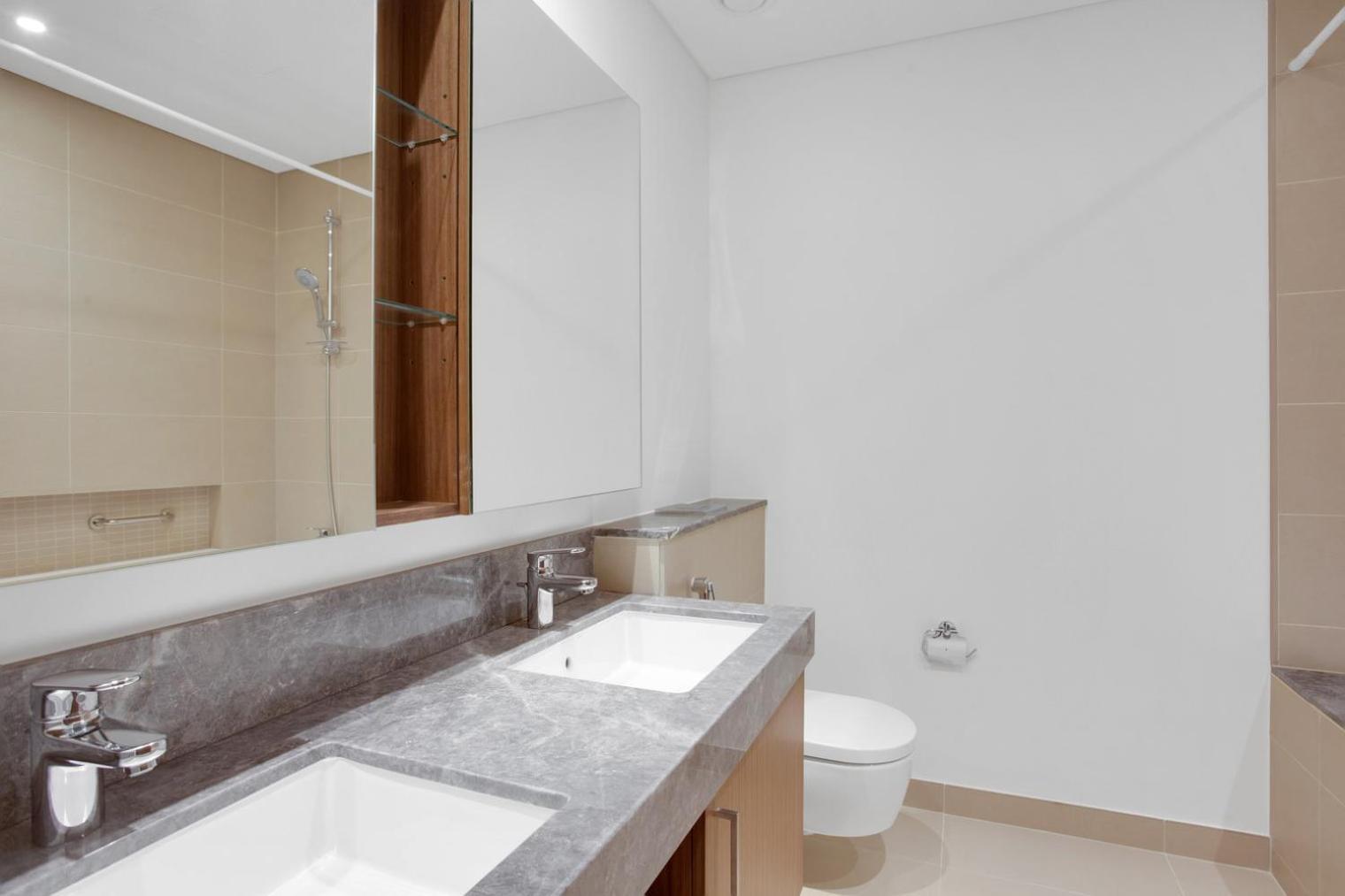 Blueground 5242 Tower Sea View Pool Garage Dxb-951 Apartment *