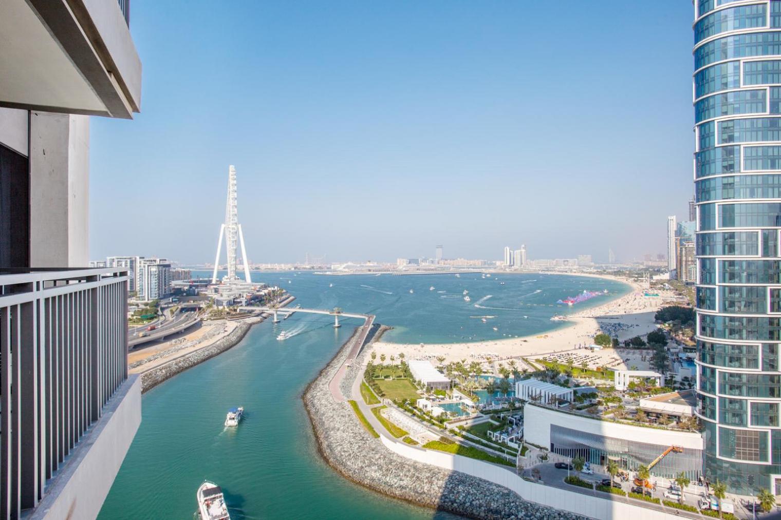 Blueground 5242 Tower Sea View Pool Garage Dxb-951 * Dubai